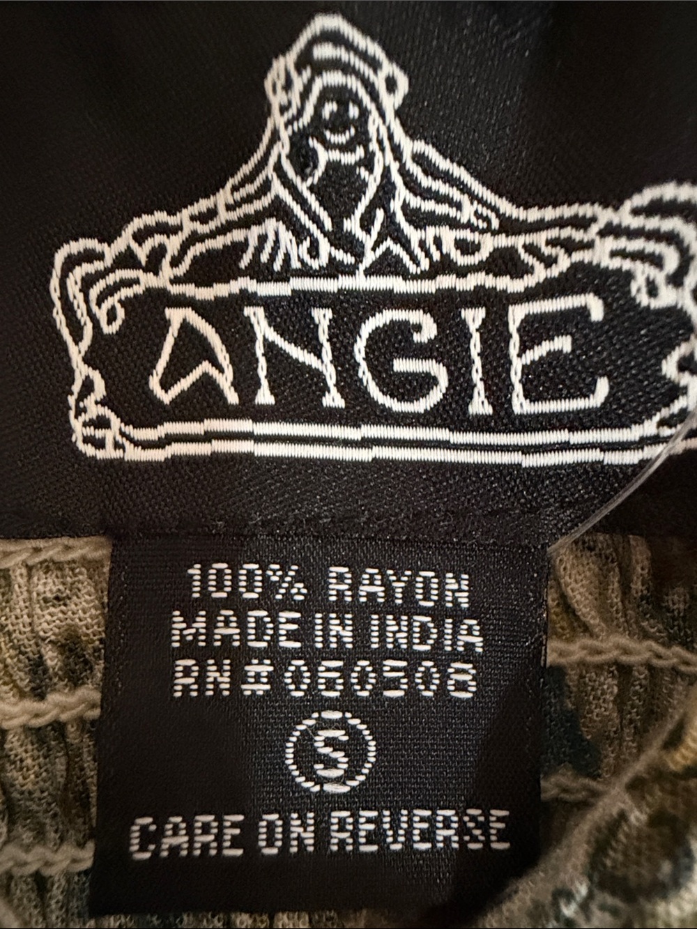Angie Maxi Dress knotted cut out damask - Picture 9 of 16